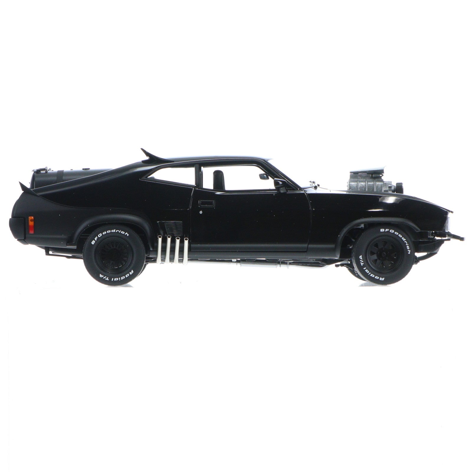【中古即納】[MDL] 1/18 インターセプター アップグレードバージョン(ブラック) Mad Max2 THE ROAD WARRIOR(マッドマックス2 ザ・ロードウォリアー) 完成品 ミニカー(72764) AutoArt(オートアート)(20131017)