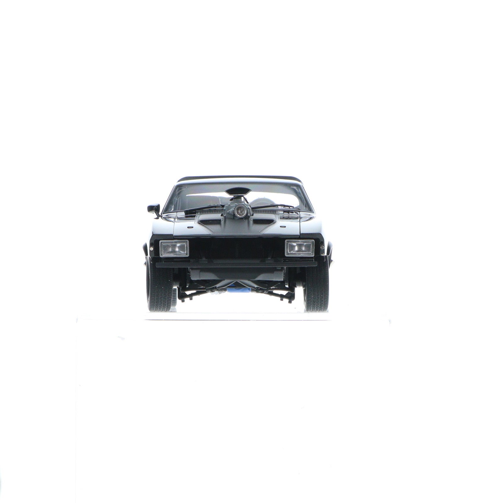 【中古即納】[MDL] 1/18 インターセプター アップグレードバージョン(ブラック) Mad Max2 THE ROAD WARRIOR(マッドマックス2 ザ・ロードウォリアー) 完成品 ミニカー(72764) AutoArt(オートアート)(20131017)