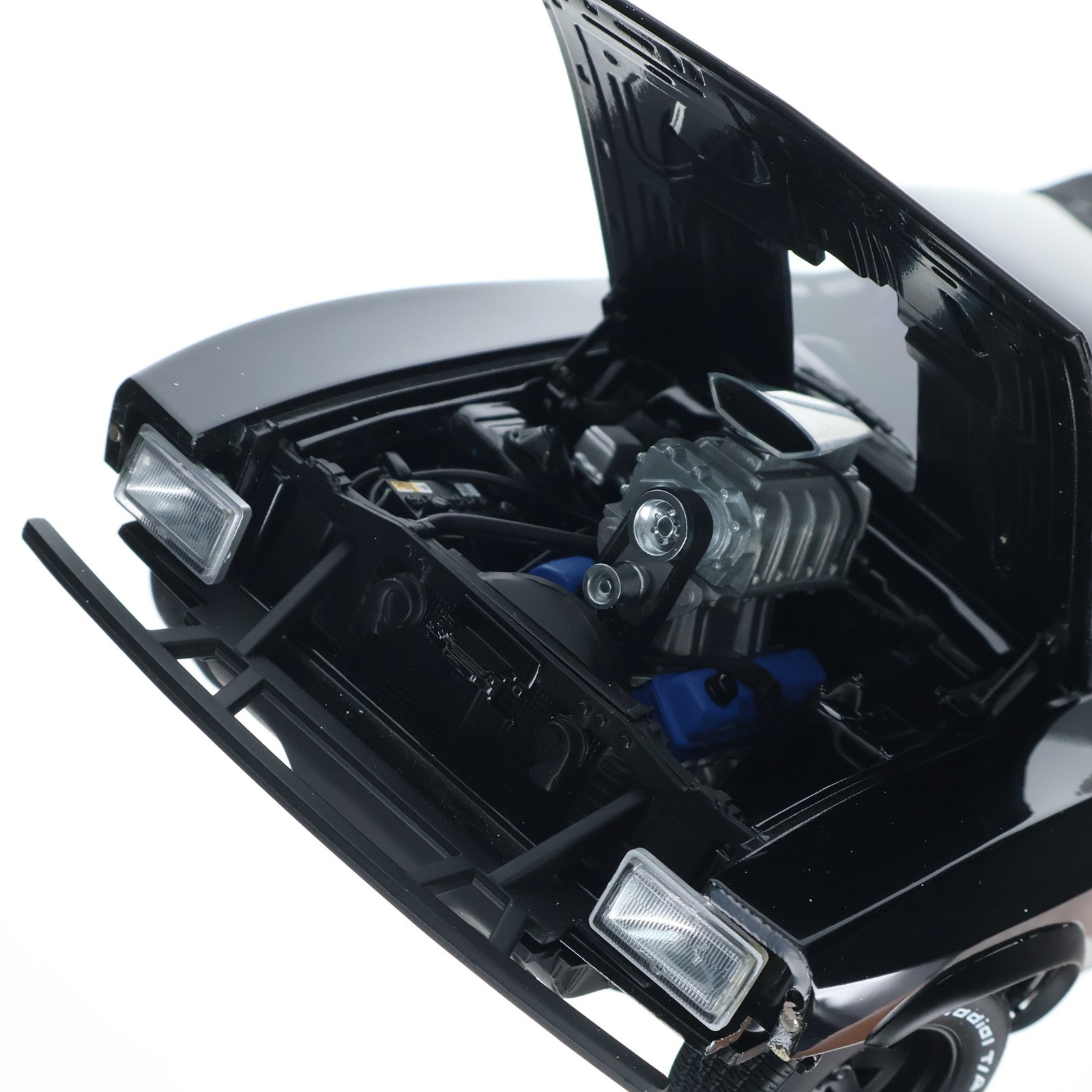 【中古即納】[MDL] 1/18 インターセプター アップグレードバージョン(ブラック) Mad Max2 THE ROAD WARRIOR(マッドマックス2 ザ・ロードウォリアー) 完成品 ミニカー(72764) AutoArt(オートアート)(20131017)