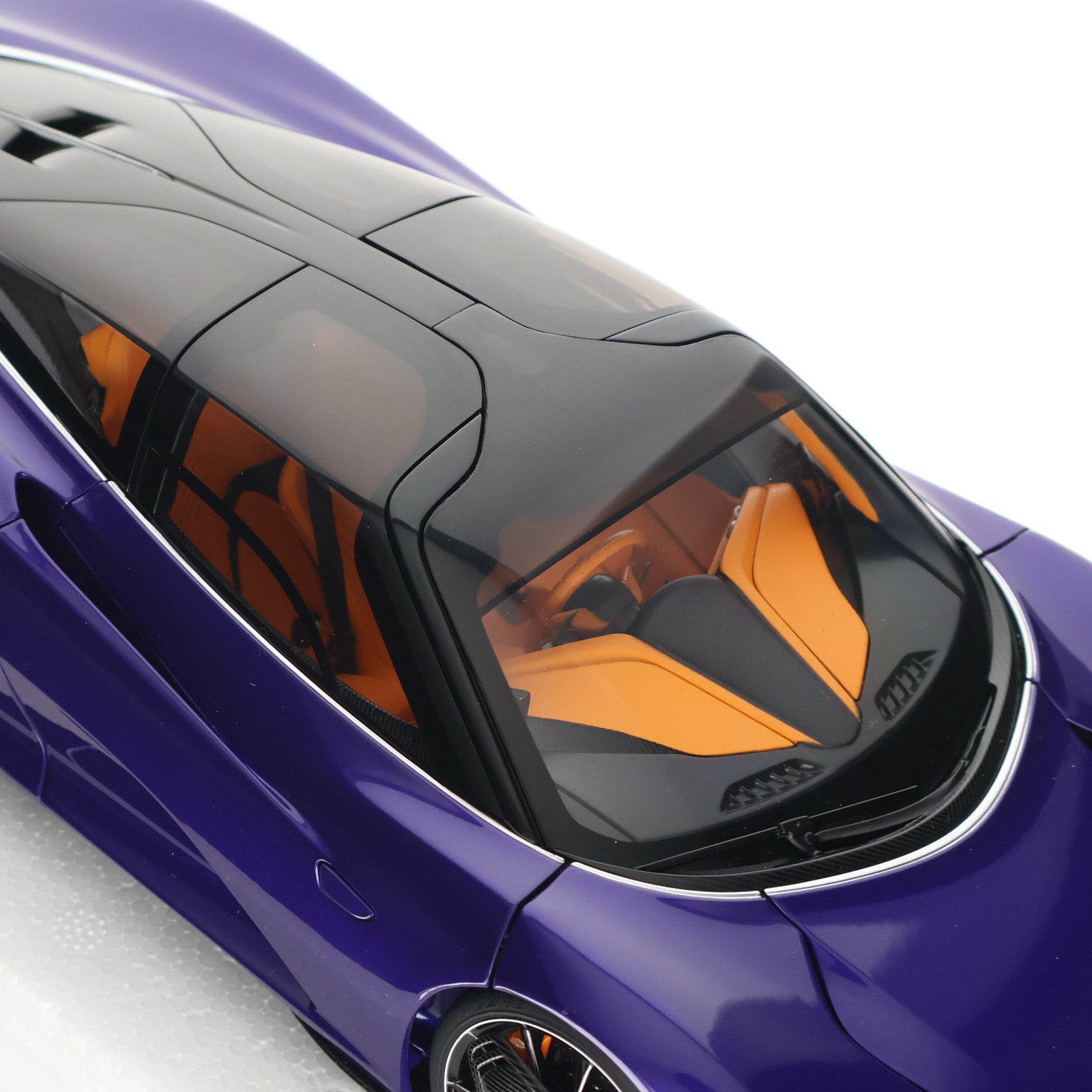 【中古即納】[MDL] オートアート・コンポジットモデルシリーズ 1/18 マクラーレン スピードテール(メタリック・パープル) 完成品 ミニカー(76089) AutoArt(オートアート)(20230929)