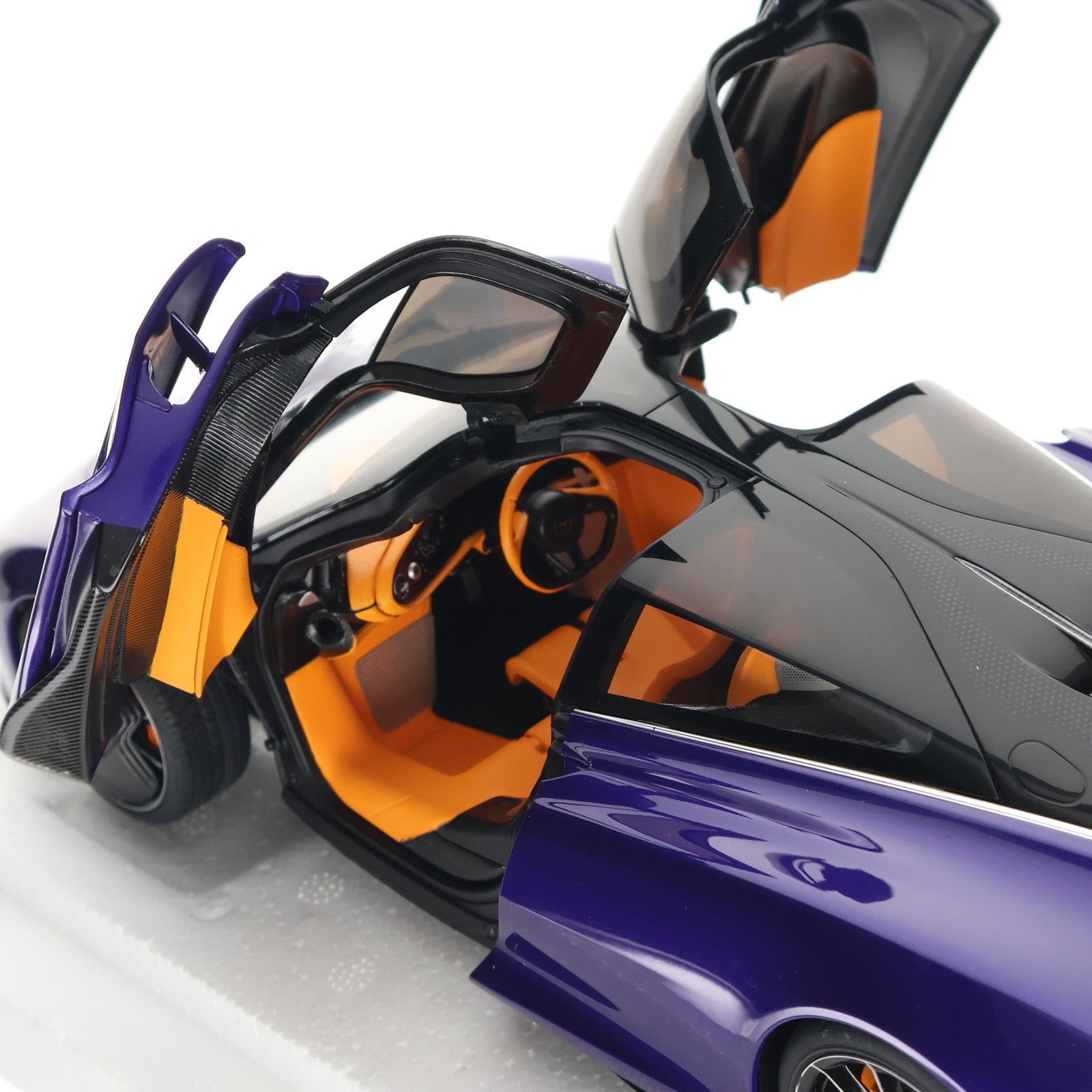 【中古即納】[MDL] オートアート・コンポジットモデルシリーズ 1/18 マクラーレン スピードテール(メタリック・パープル) 完成品 ミニカー(76089) AutoArt(オートアート)(20230929)