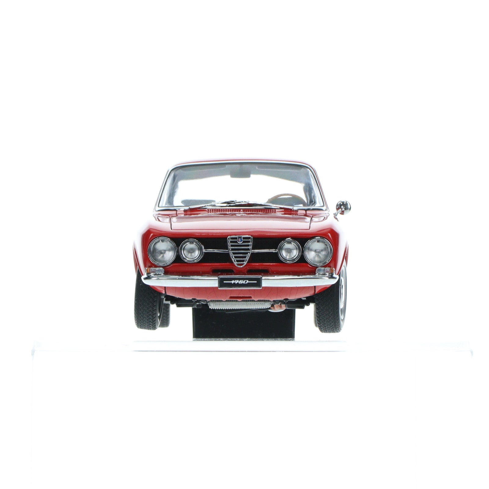 【中古即納】[MDL] MILLENNIUM 1/18 ALFA ROMEO 1750 GTV RED/LH DRIVE 完成品 ミニカー(70102) AUTOart(オートアート)(19991231)