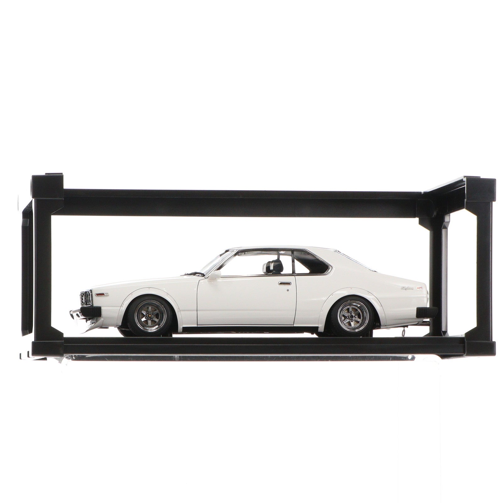 【中古即納】[MDL] 1/18 Nissan(ニッサン) Skyline(スカイライン) 2000 GT-ES C210(ホワイト) 完成品 ミニカー(IG3231) ignition model(イグニッションモデル)(20231019)