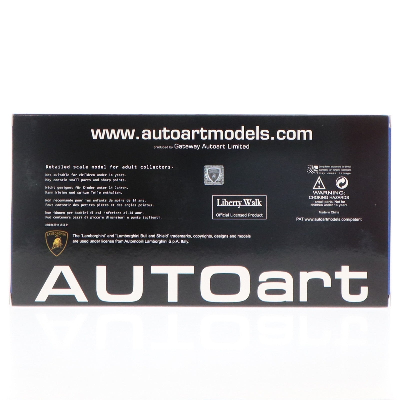 【中古即納】[MDL] オートアート・コンポジットモデルシリーズ 1/18 リバティーウォーク LB-WORKS ランボルギーニ アヴェンタドール リミテッドエディション(メタリック・パープル(VIOLA SE30)×カーボンブラック・ボンネット) 完成品 ミニカー(79242) AutoArt(オートアート)(20220827)