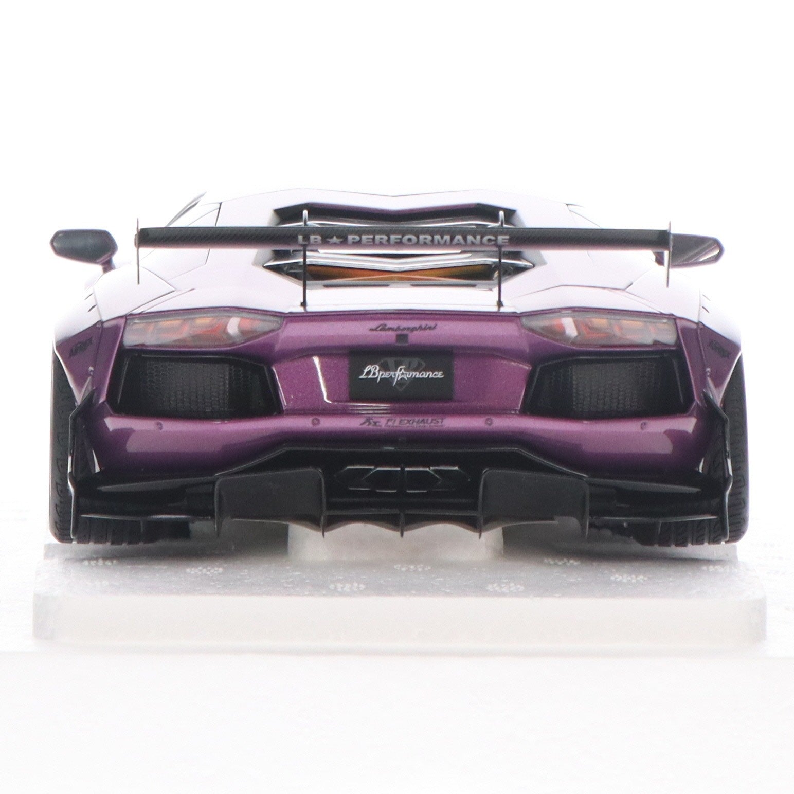 【中古即納】[MDL] オートアート・コンポジットモデルシリーズ 1/18 リバティーウォーク LB-WORKS ランボルギーニ アヴェンタドール リミテッドエディション(メタリック・パープル(VIOLA SE30)×カーボンブラック・ボンネット) 完成品 ミニカー(79242) AutoArt(オートアート)(20220827)