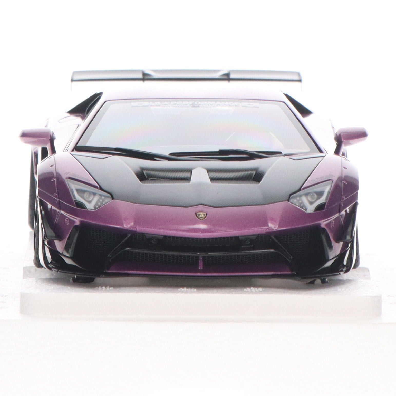 【中古即納】[MDL] オートアート・コンポジットモデルシリーズ 1/18 リバティーウォーク LB-WORKS ランボルギーニ アヴェンタドール リミテッドエディション(メタリック・パープル(VIOLA SE30)×カーボンブラック・ボンネット) 完成品 ミニカー(79242) AutoArt(オートアート)(20220827)