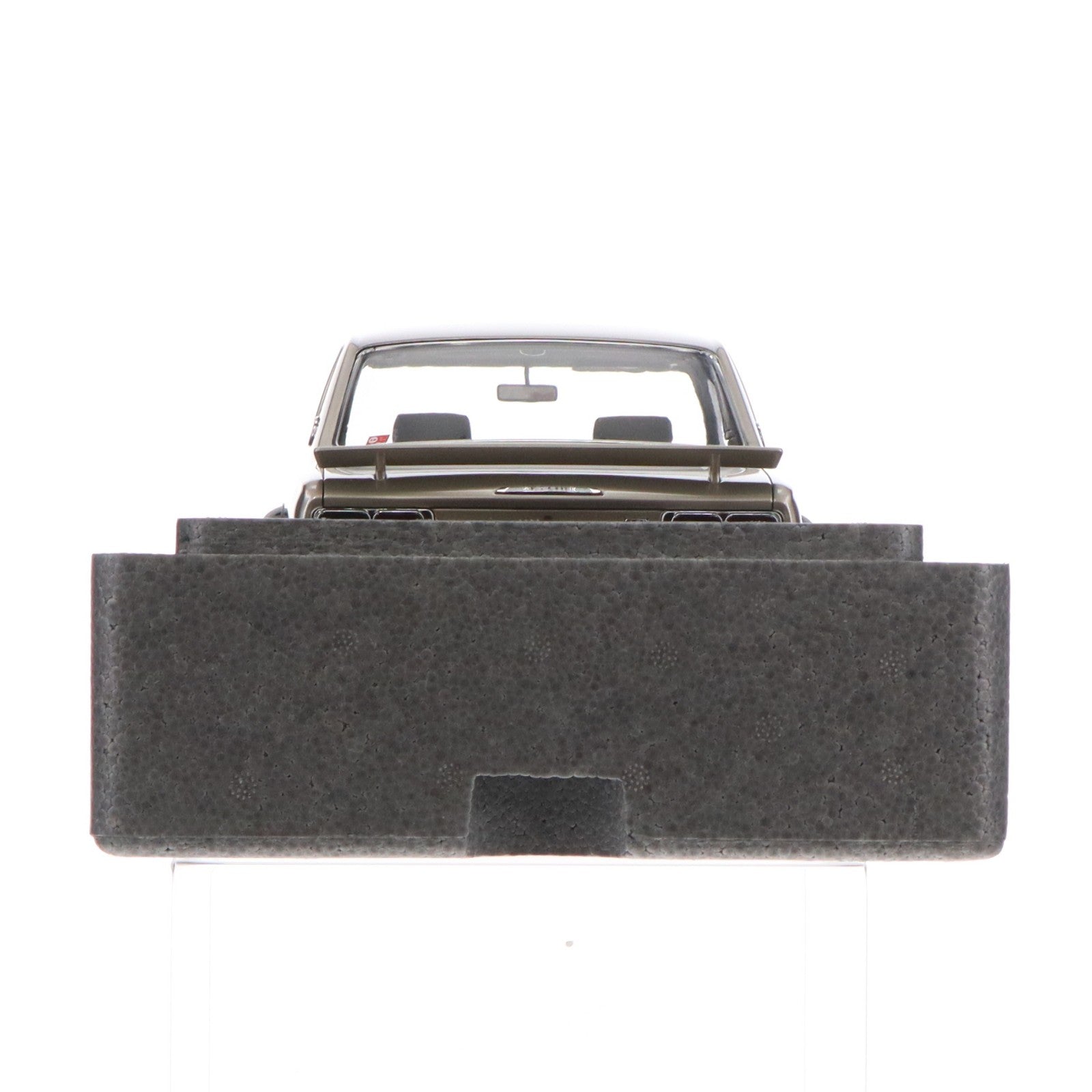 【中古即納】[MDL] 1/12 Nissan Skyline 2000 GT-R KPGC10(シルバー) 完成品 ミニカー(IG0495) ignition model(イグニッションモデル)(20181019)