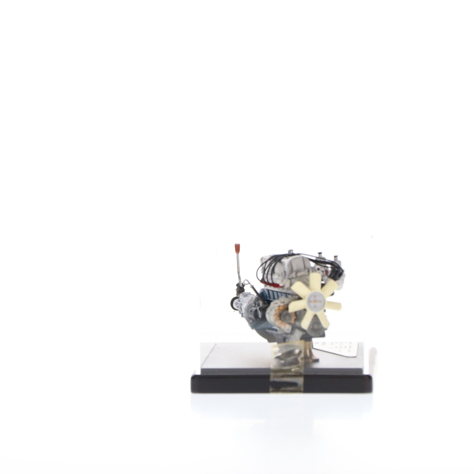 【中古即納】[MDL] 1/12 Engine Model(エンジンモデル) 1970 NISSAN L24 with Transmission 完成品 ミニカー(DTM005) KID BOX(キッドボックス)(20121130)