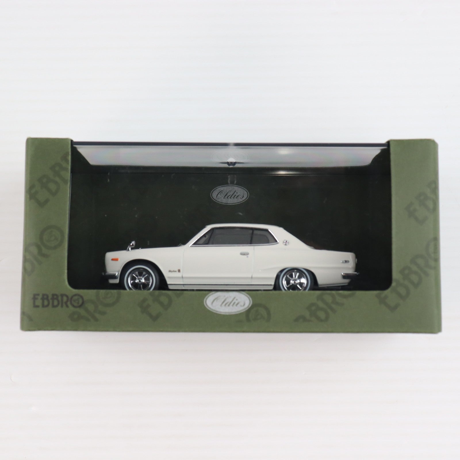【中古即納】[MDL] 1/43 日産 スカイライン 2000GT ハードトップ 1971(ホワイト) 完成品 ミニカー(43961) EBBRO(エブロ)(20100120)