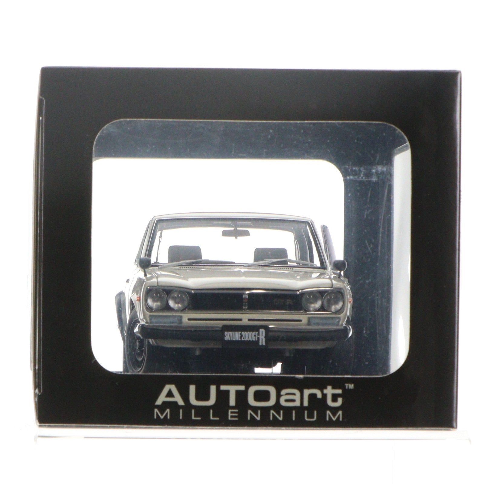 【中古即納】[MDL] 1/18 日産 スカイライン HT 2000 GT-R(KPGC10) ホワイト 完成品 ミニカー(77383) AutoArt(オートアート)(20120118)