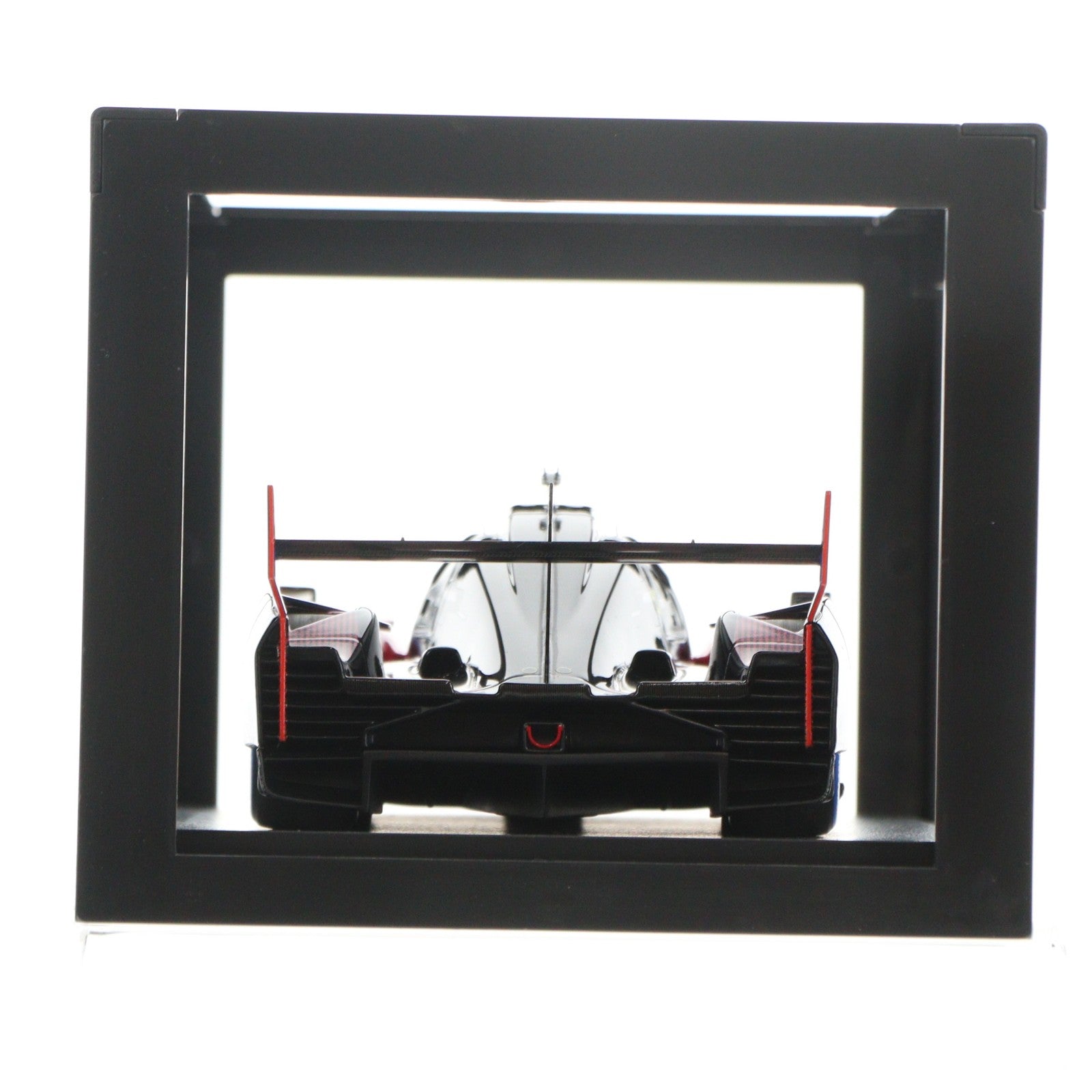 【中古即納】[MDL] Top Speedシリーズ 1/18 キャデラック Vシリーズ. R IMSA プチ・ル・マン 2024 優勝車 #01 キャデラック・レーシング 完成品 ミニカー(TS0611) TSM(トゥルースケールミニチュアズ)(20250531)