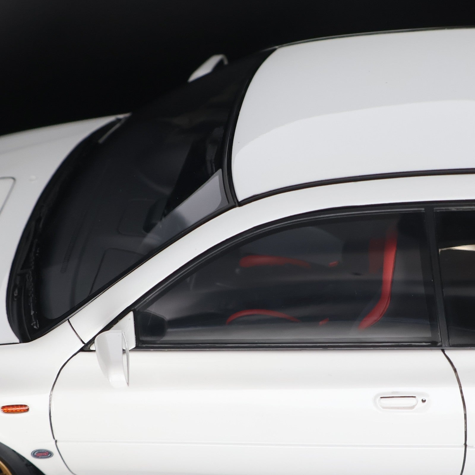 【中古即納】[MDL] 1/18 SUBARU Impreza(インプレッサ) WRX Type R STi Version V(GC8) White(ホワイト) 完成品 ミニカー(IG3553) ignition model(イグニッションモデル)(20250523)