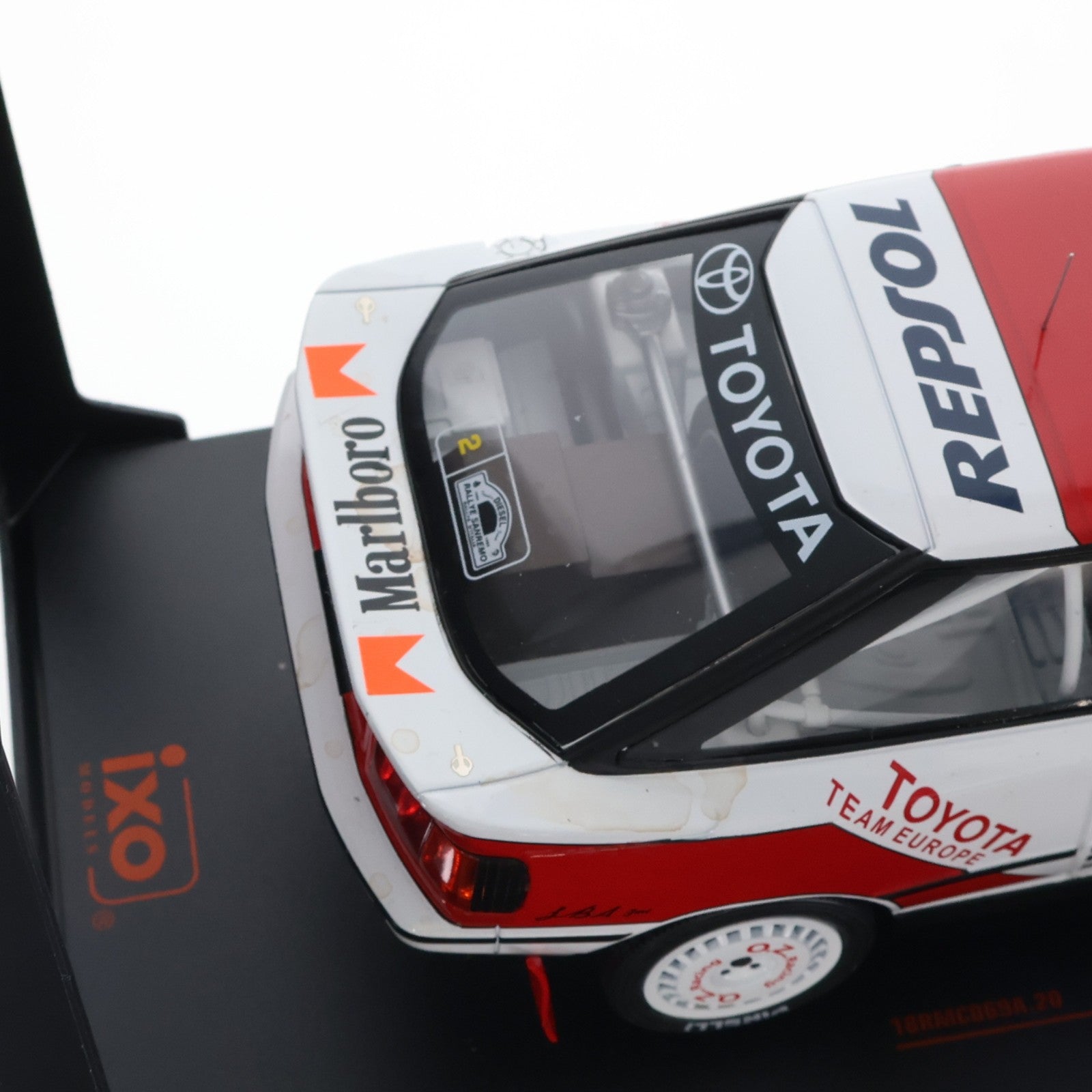 【中古即納】[MDL] 1/18 トヨタ セリカ GT-FOUR ST165 1990年ラリー・サンレモ 3位 #2 C.Sainz / L.Moya 完成品 ミニカー(18RMC069A) IXO Models(イクソモデルス)(20211030)