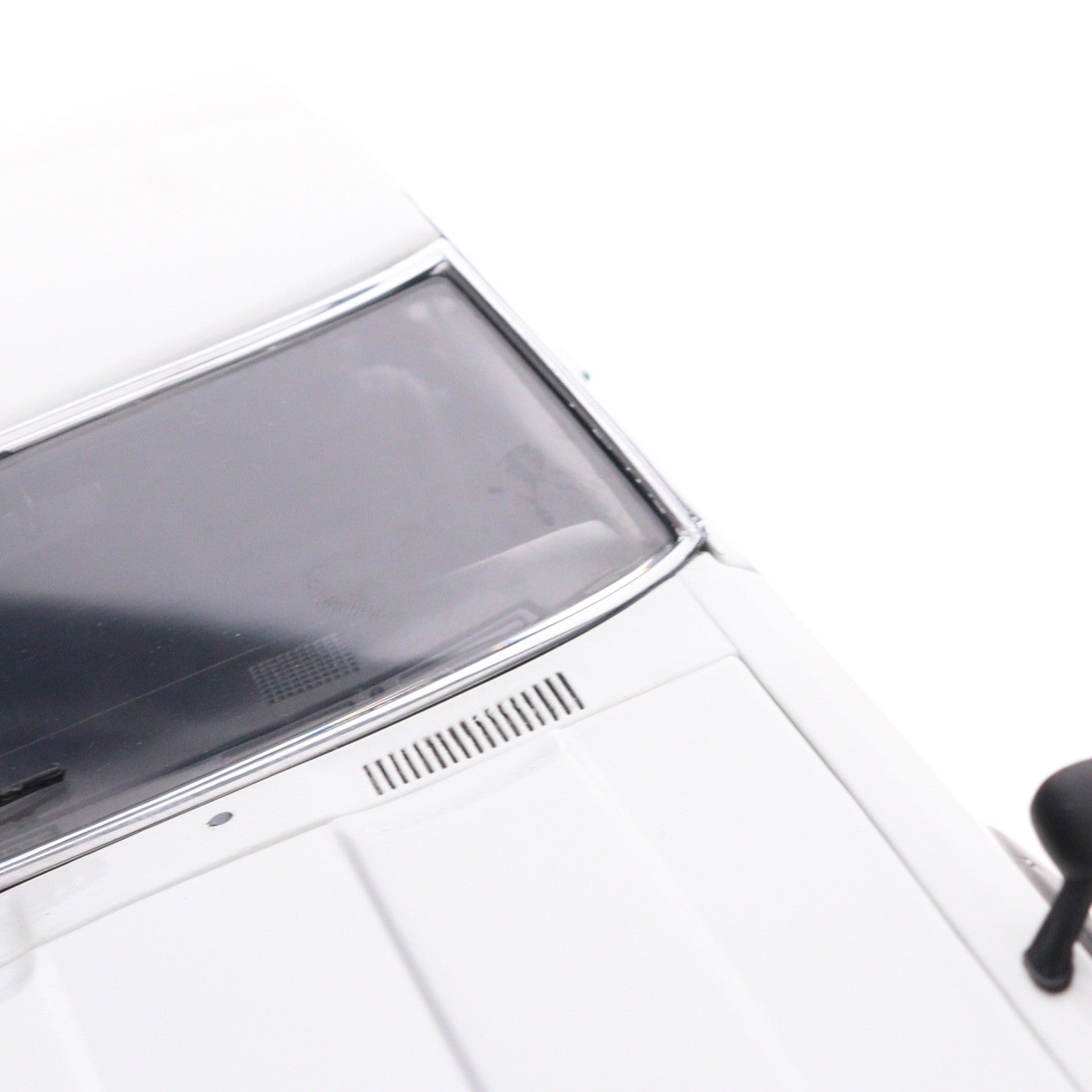 【中古即納】[MDL] 1/18 日産スカイライン GT-R ケン&メリー Fスポイラー・RSワタナベホイル ホワイト 完成品 ミニカー(K08254W) 京商(20150227)