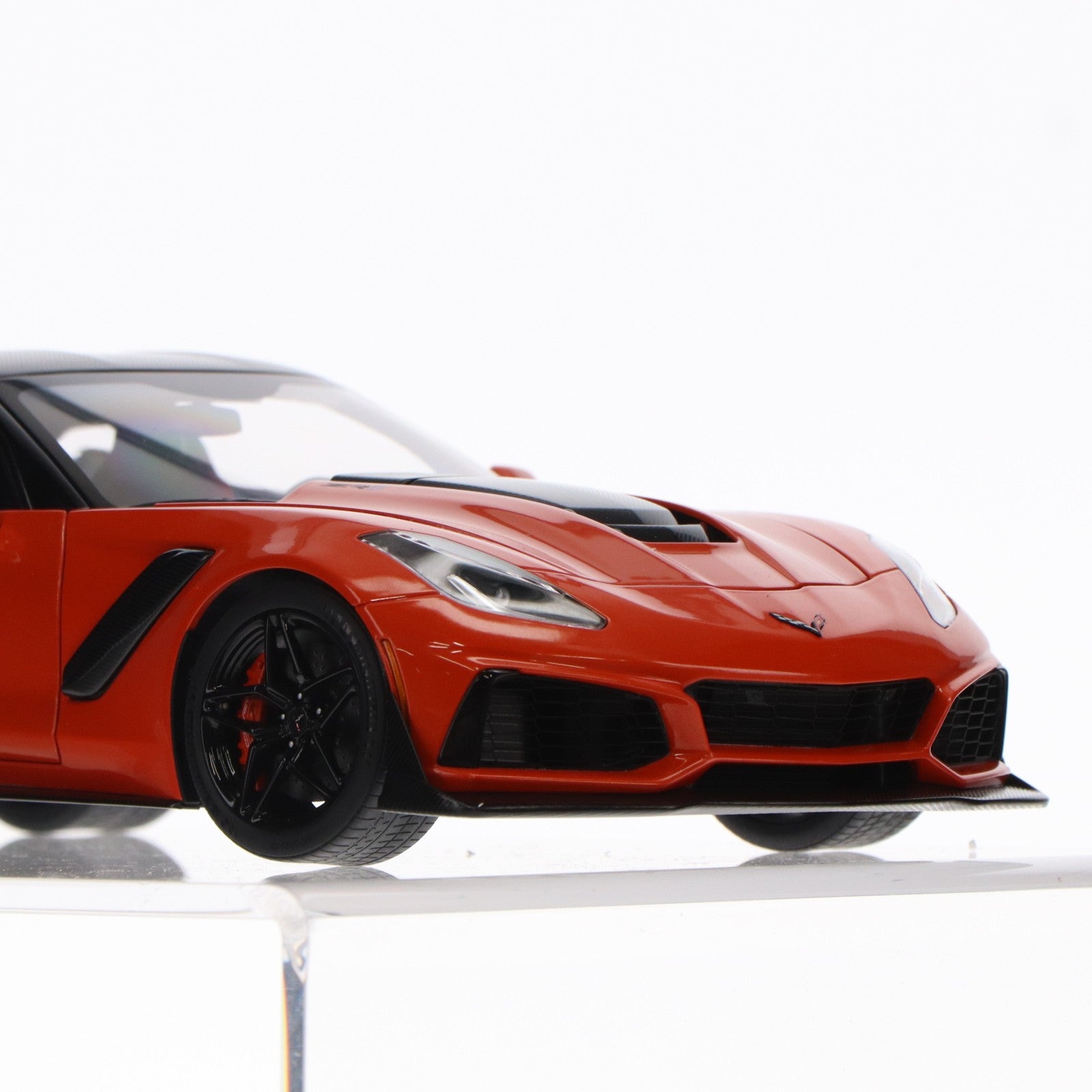 【中古即納】[MDL] オートアート・コンポジットモデルシリーズ 1/18 シボレー コルベット (C7) ZR1(オレンジ) 完成品 ミニカー(71279) AUTOart(オートアート)(20240519)