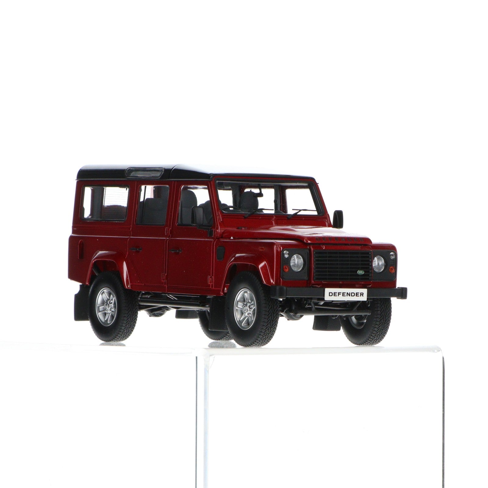 【中古即納】[MDL] 1/18 ランドローバー ディフェンダー 110 RHD(レッドメタリック) 完成品 ミニカー(CDG084) Century Dragon(センチュリードラゴン)(20150131)
