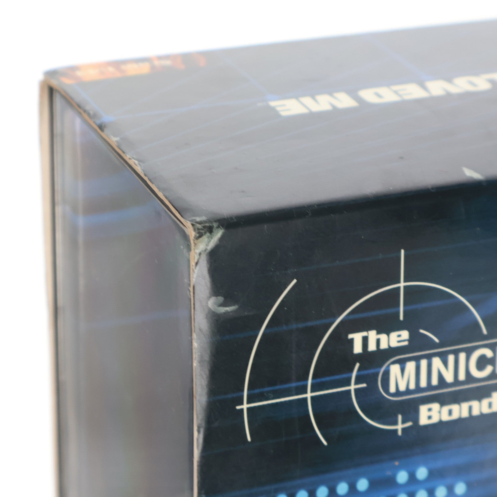 【中古即納】[MDL] The MINICHAMPS Bond Collection 1/43 Lotus Esprit S1(ホワイト) 007/私を愛したスパイ 完成品 ミニカー(400135220) MINICHAMPS(ミニチャンプス)(20031231)