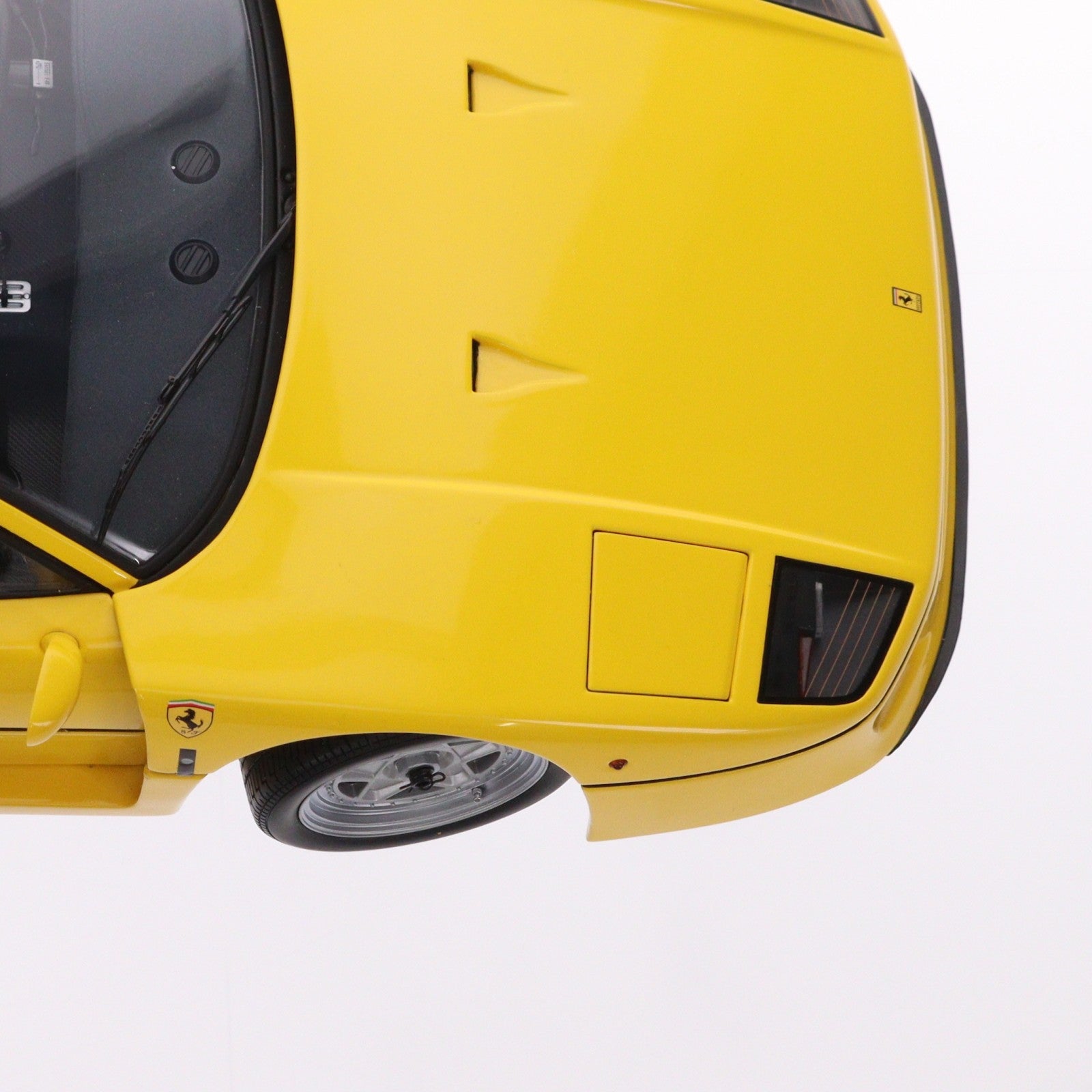 【中古即納】[MDL] 1/12 Ferrari(フェラーリ) F40(イエロー) 完成品 ミニカー(08602Y) 京商(20031231)