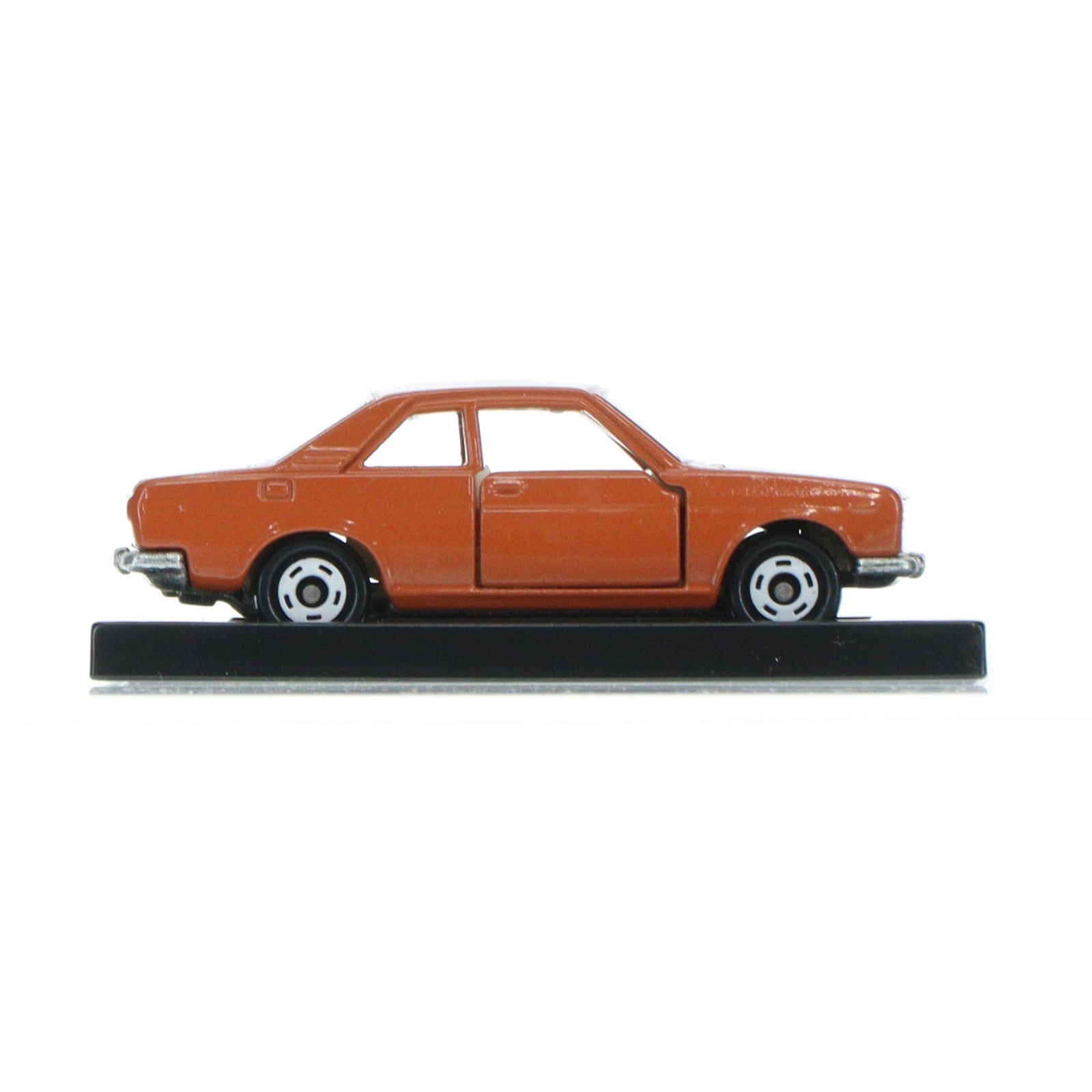 【中古即納】[MDL] トミカ 40周年記念復刻 vol.2 1/60 ブルーバード SSS クーペ(ブラウン) 完成品 ミニカー タカラトミー(20100730)
