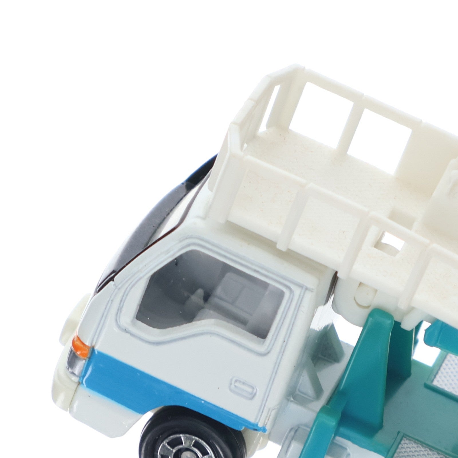 【中古即納】[MDL] トミカ No.70 1/68 いすず エルフ 高所作業車(ホワイト×ブルー/赤箱) 完成品 ミニカー トミー(20040531)