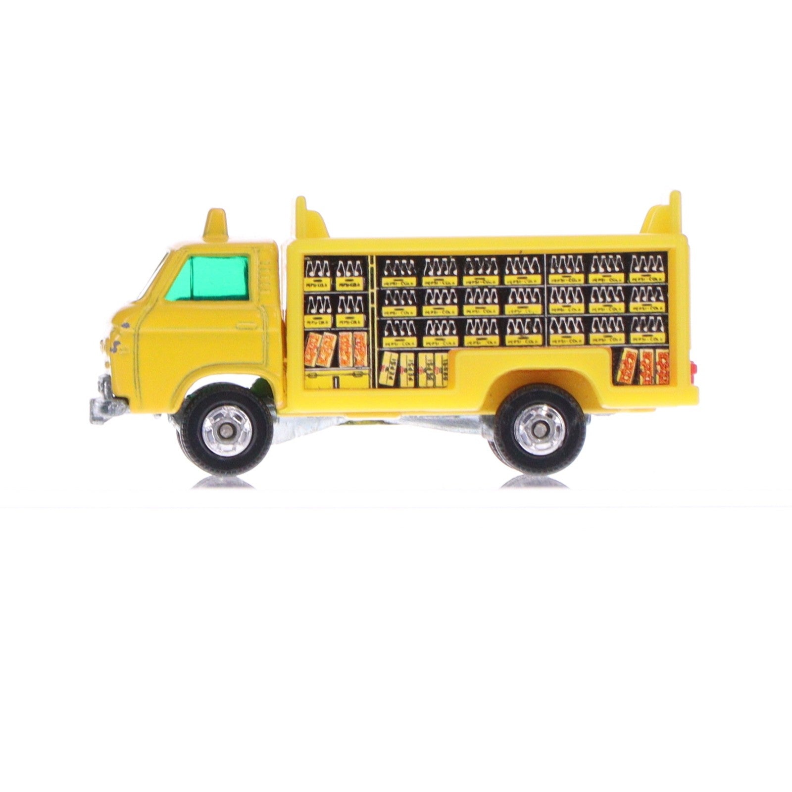 【中古即納】[MDL] トミカ No.87 1/68 ニッサン キャブオール ルートトラック PEPSI(イエロー×ブラック/黒箱/日本製/11Cホイール) 完成品 ミニカー トミー(19991231)