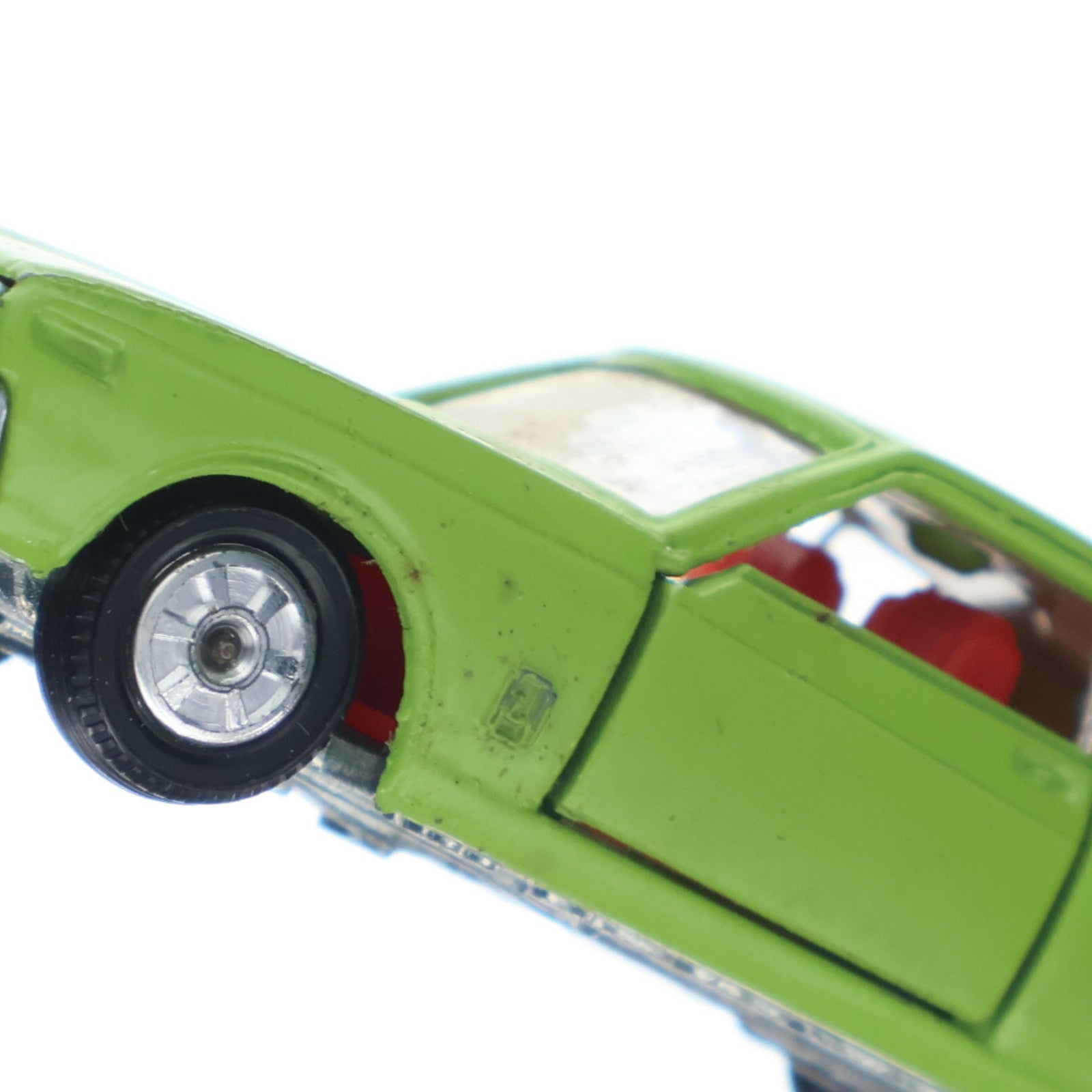 【中古即納】[MDL] トミカ No.74 1/63 ニッサン ローレル 2000SGX(ライトグリーン/黒箱/日本製/1Fホイール) 完成品 ミニカー トミー(19991231)