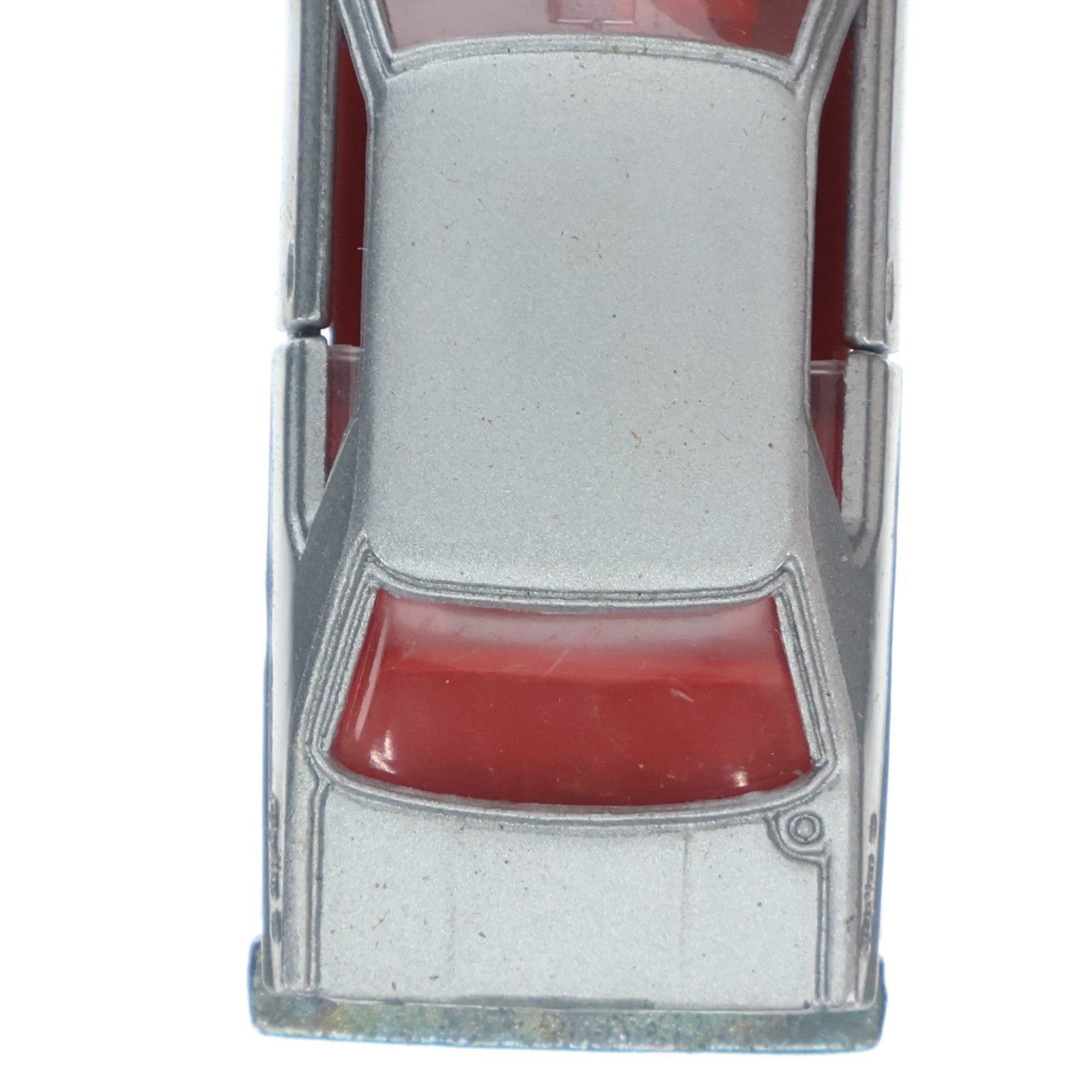 【中古即納】[MDL] トミカ No.61 1/65 ニッサン スカイライン 2000GT-E・S(シルバー/黒箱/日本製) 完成品 ミニカー トミー(19991231)