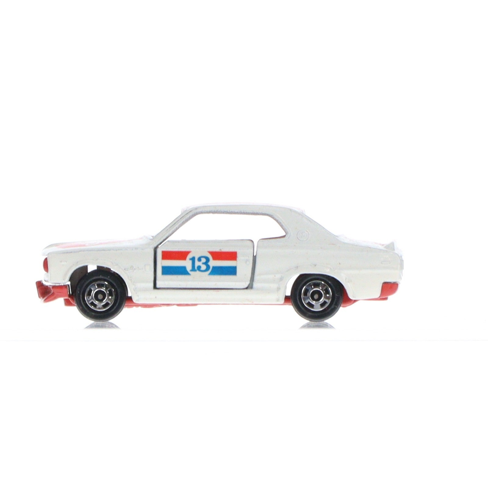 【中古即納】[MDL] トミカ No.21 1/62 日産 スカイライン HT2000 GT-Rレーシング #13(ホワイト×レッド×ブルー/黒箱) 完成品 ミニカー トミー(19991231)