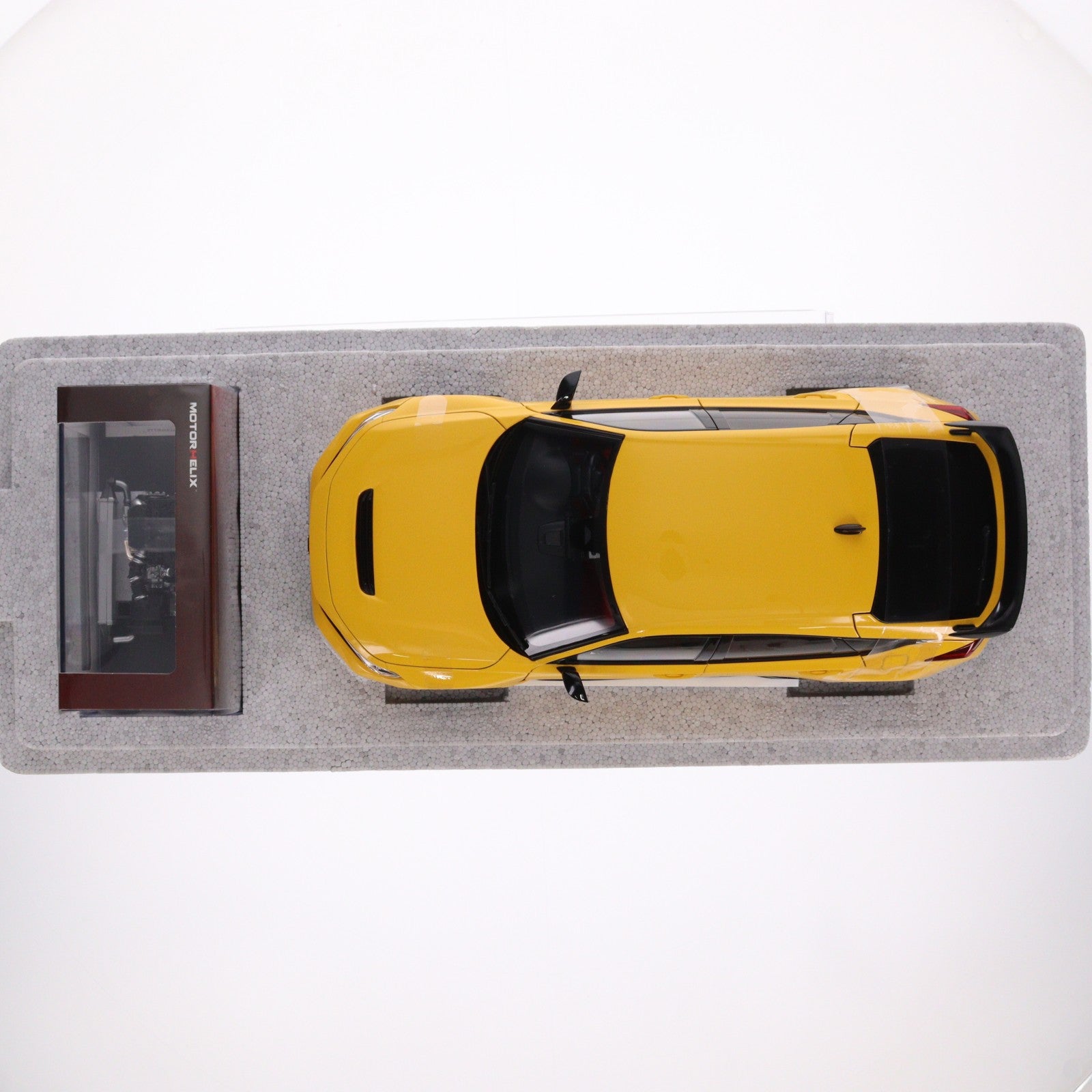 【中古即納】[MDL] 1/18 ホンダ Civic(シビック) Type R(FL5) Sunlight Yellow(サンライト イエロー) 完成品 ミニカー(M85306-18) MOTORHELIX(モーターヘリックス)(20250731)