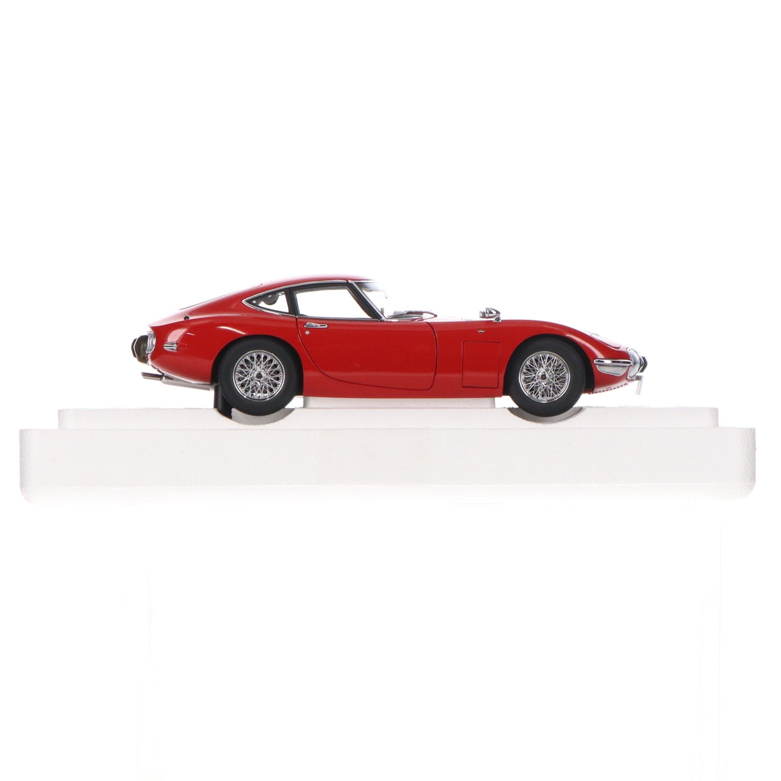 【中古即納】[MDL] 1/18 トヨタ 2000GT ワイヤースポークホイール バージョン(レッド) 完成品 ミニカー(78761) AUTOart(オートアート)(20210122)