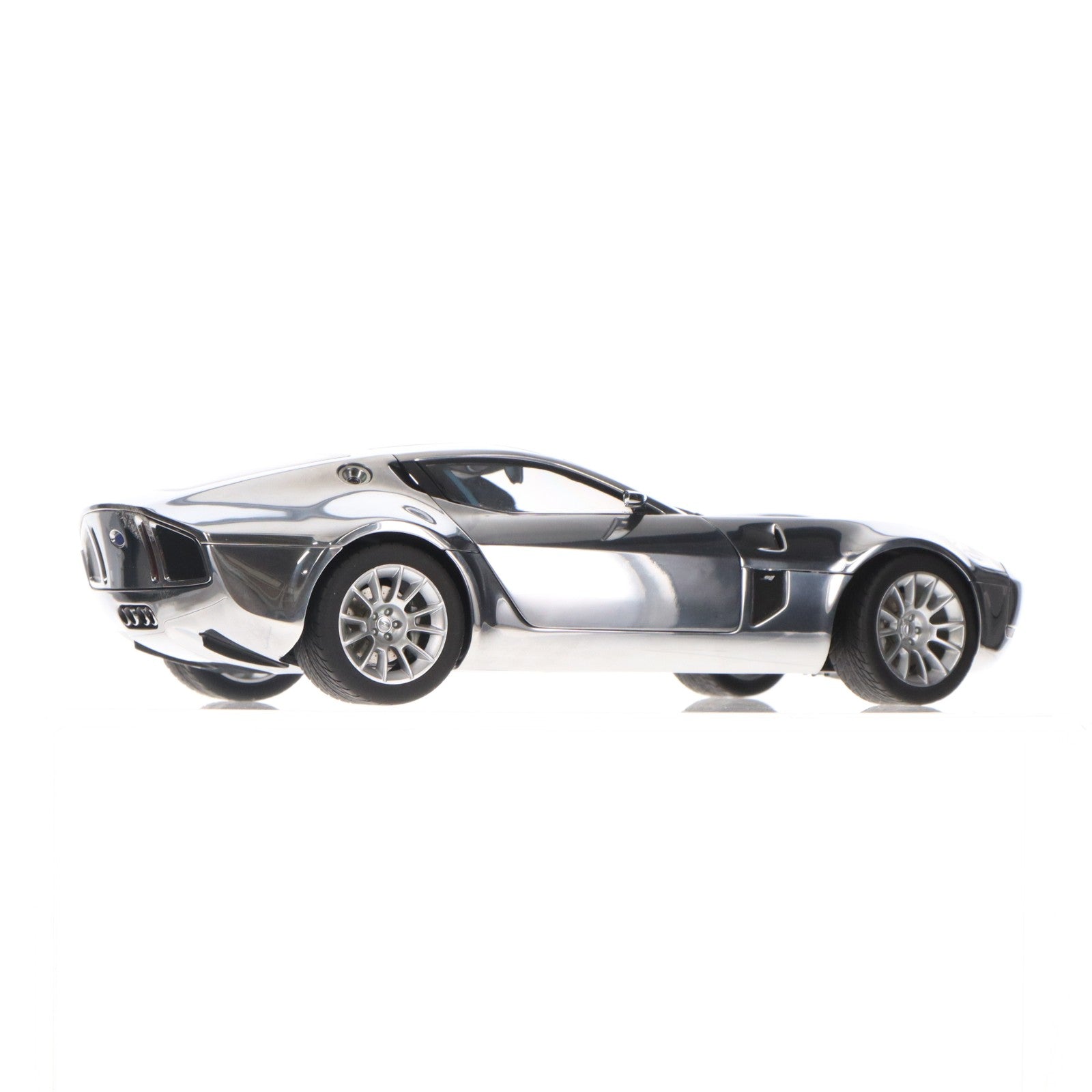 【中古即納】[MDL] 1/18 FORD SHELBY(フォード シェルビー) GR-1 CONCEPT(アルミニウム) 完成品 ミニカー(73071) AUTOart(オートアート)(20091130)