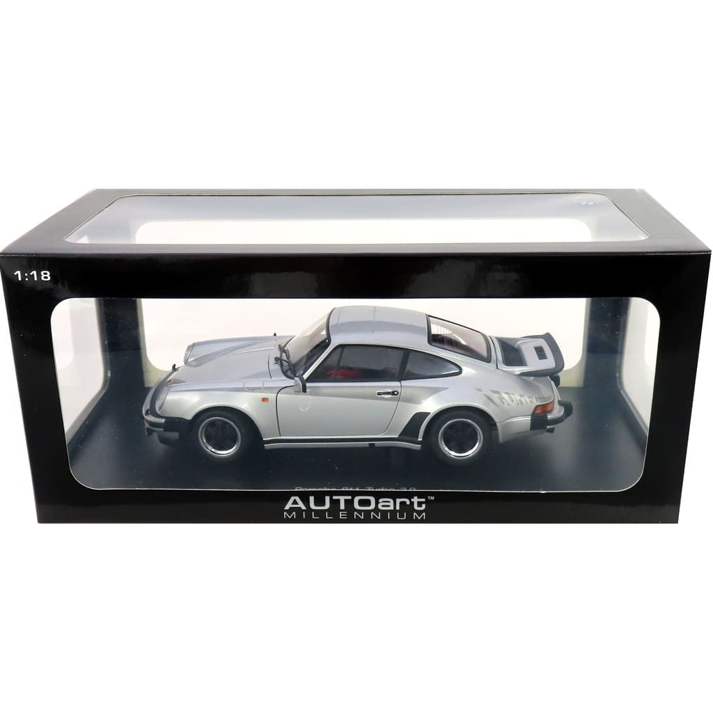 【中古即納】[MDL] MILLENNIUM 1/18 ポルシェ 911 3.0 ターボ(シルバー) 完成品 ミニカー(77971) AUTOart(オートアート)(20110331)