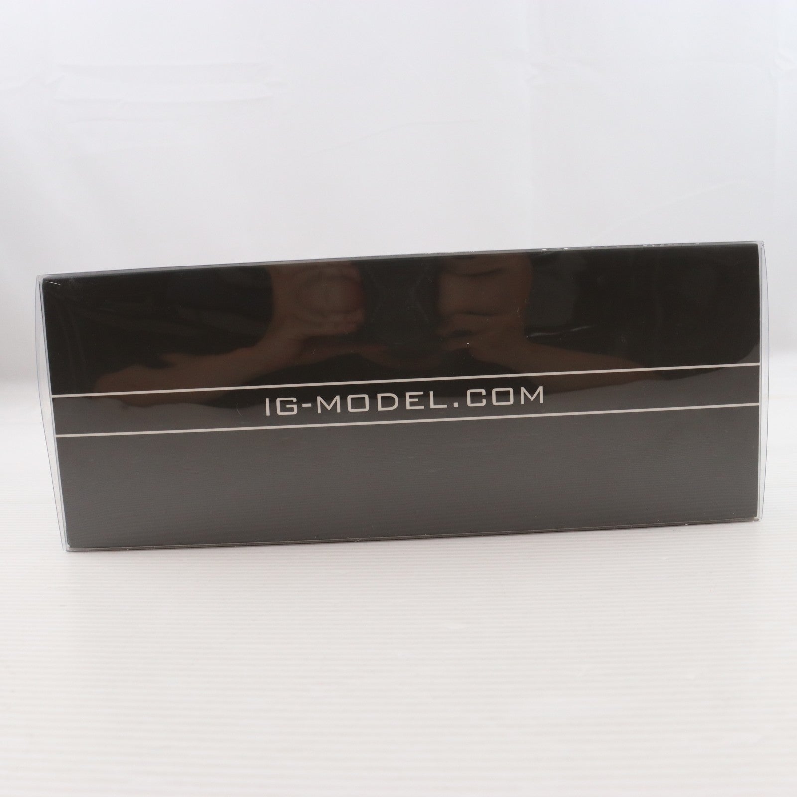 【中古即納】[MDL] 1/18 Nissan Skyline(スカイライン) 2000 Turbo GT-ES C211(ホワイト) 完成品 ミニカー(IG1095) ignition model(イグニッションモデル)(20180504)