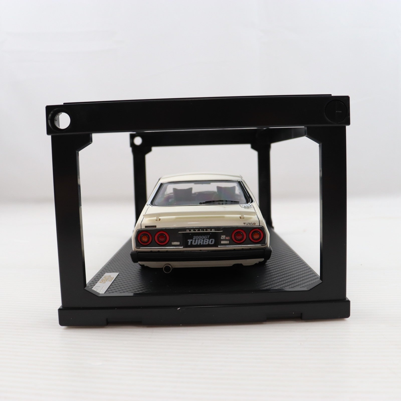 【中古即納】[MDL] 1/18 Nissan Skyline(スカイライン) 2000 Turbo GT-ES C211(ホワイト) 完成品 ミニカー(IG1095) ignition model(イグニッションモデル)(20180504)
