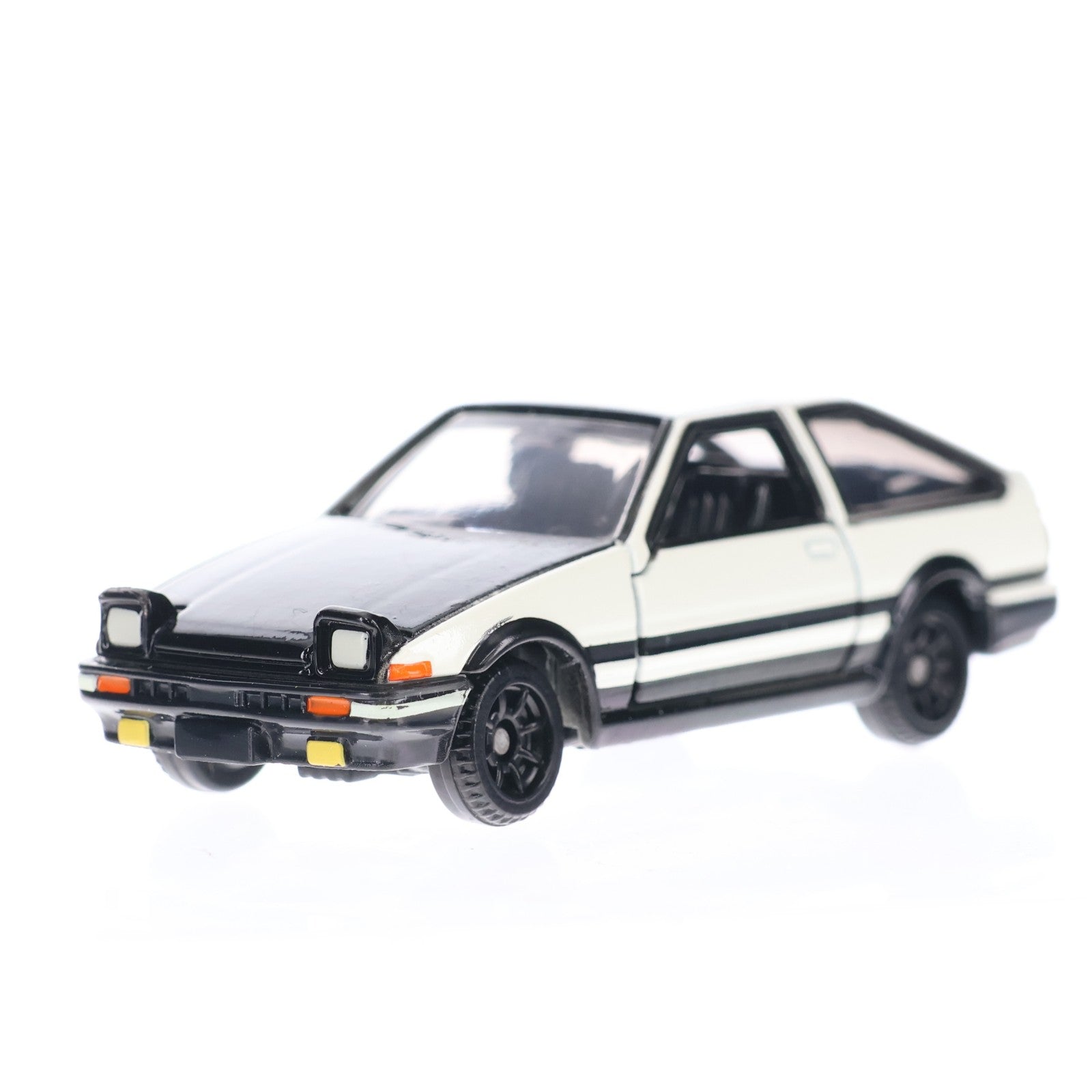 【中古即納】[MDL] ドリームトミカ No.145 1/61 AE86 トレノ(ホワイト×ブラック/中国製) 頭文字D(イニシャルD) 完成品 ミニカー タカラトミー(20130921)