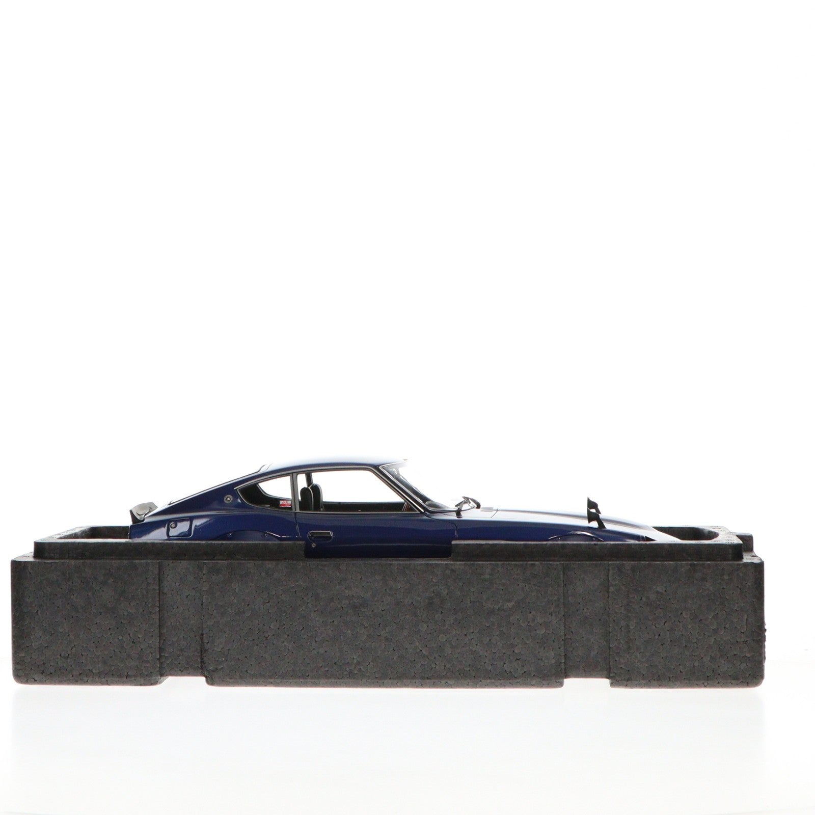【中古即納】[MDL] 1/12 Nissan Fairlady(ニッサン フェアレディ) Z S30(ブルー) 完成品 ミニカー(IG0492) ignition model(イグニッションモデル)(20180504)