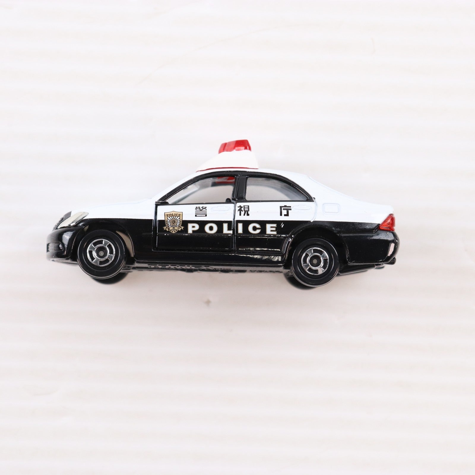 【中古即納】[MDL] トミカ No.110 1/63 トヨタ クラウン パトロールカー 警視庁 #110(ホワイト×ブラック/赤箱) 完成品 ミニカー タカラトミー(20091031)