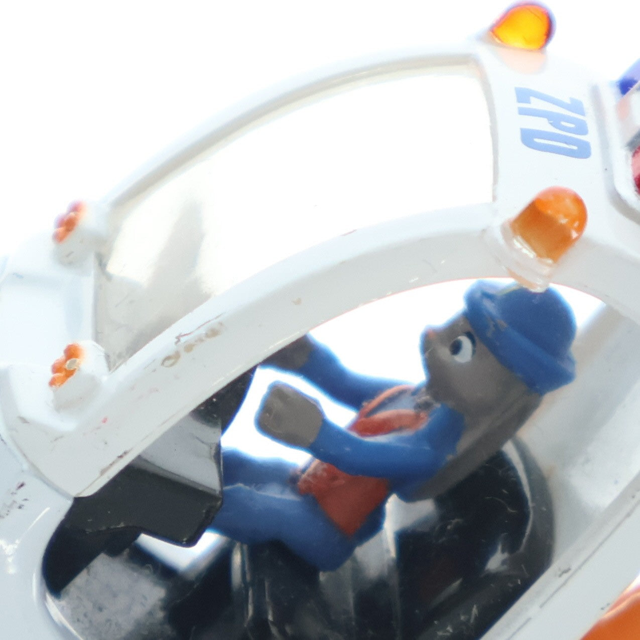 【中古即納】[MDL] ズートピアトミカ ジュディのミニパトカー(ホワイト×オレンジ×ブルー) 完成品 ミニカー タカラトミー(20160331)