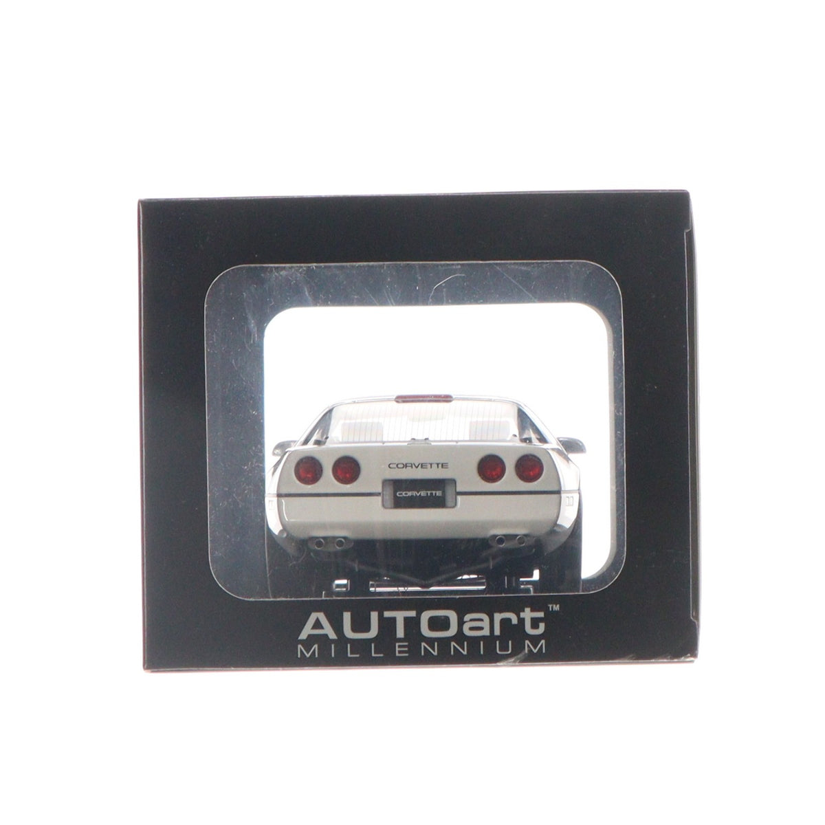 【中古即納】[MDL] 1/18 シボレー コルベット 1986 ホワイト 完成品 ミニカー(71243) AUTOart(オートアート)(20120913)