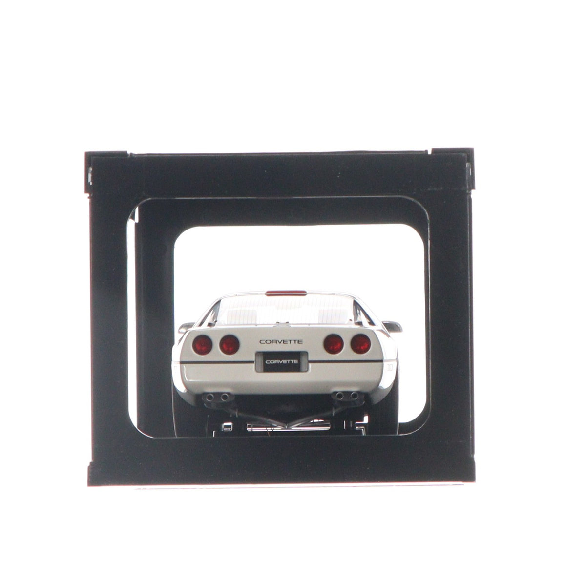 【中古即納】[MDL] 1/18 シボレー コルベット 1986 ホワイト 完成品 ミニカー(71243) AUTOart(オートアート)(20120913)