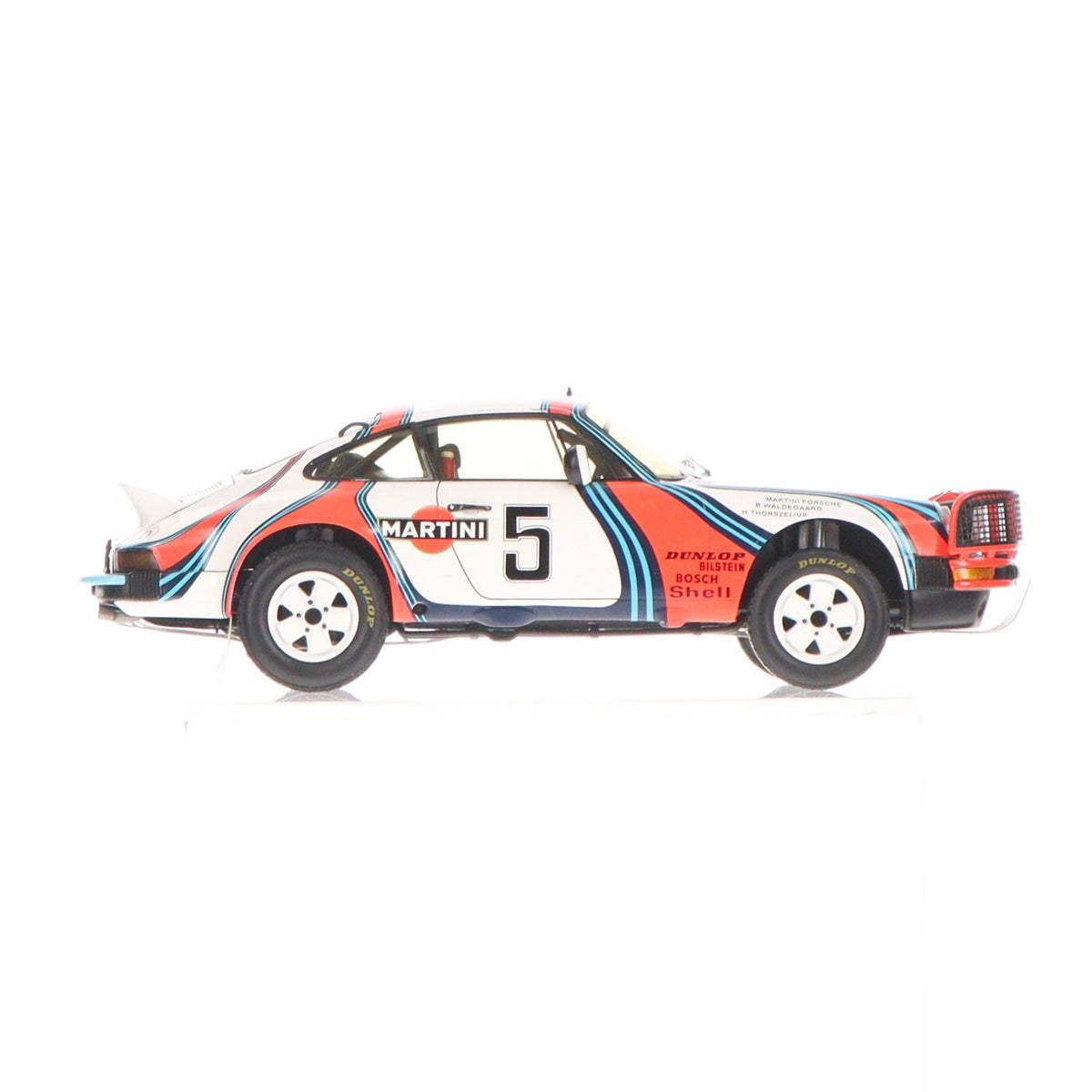 【中古即納】[MDL] 1/18 ポルシェ911SC3.0 1978年イーストアフリカン・サファリラリー #5 ドライバー:B.Waldegaard/H.Thorszelius 完成品 ミニカー(18S026) SPARK(スパーク)(20111220)