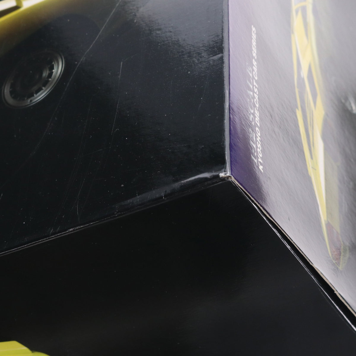 【中古即納】[MDL] 1/12 Lamborghini Countach(ランボルギーニ カウンタック) LP400 Yellow 完成品 ミニカー(K08611Y) 京商(20120226)