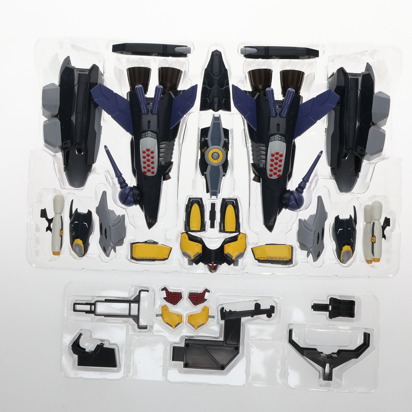 【中古即納】[TOY]魂ウェブ商店限定 DX超合金 VF-25S オズマ・リー機用 アーマードパーツ リニューアルVer. マクロスF(フロンティア) 完成トイ バンダイ(20120731)