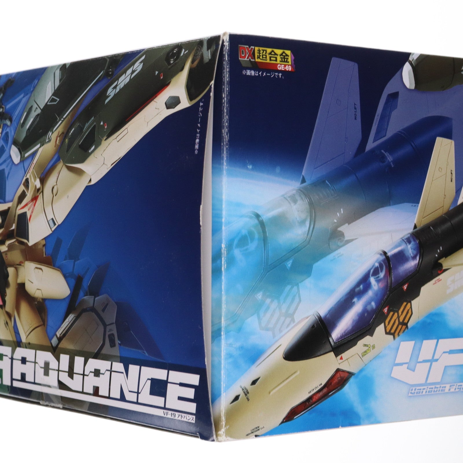 【中古即納】[TOY]DX超合金 VF-19ADVANCE(アドバンス) 劇場版マクロスF 恋離飛翼～サヨナラノツバサ～ 完成トイ バンダイ(20150630)