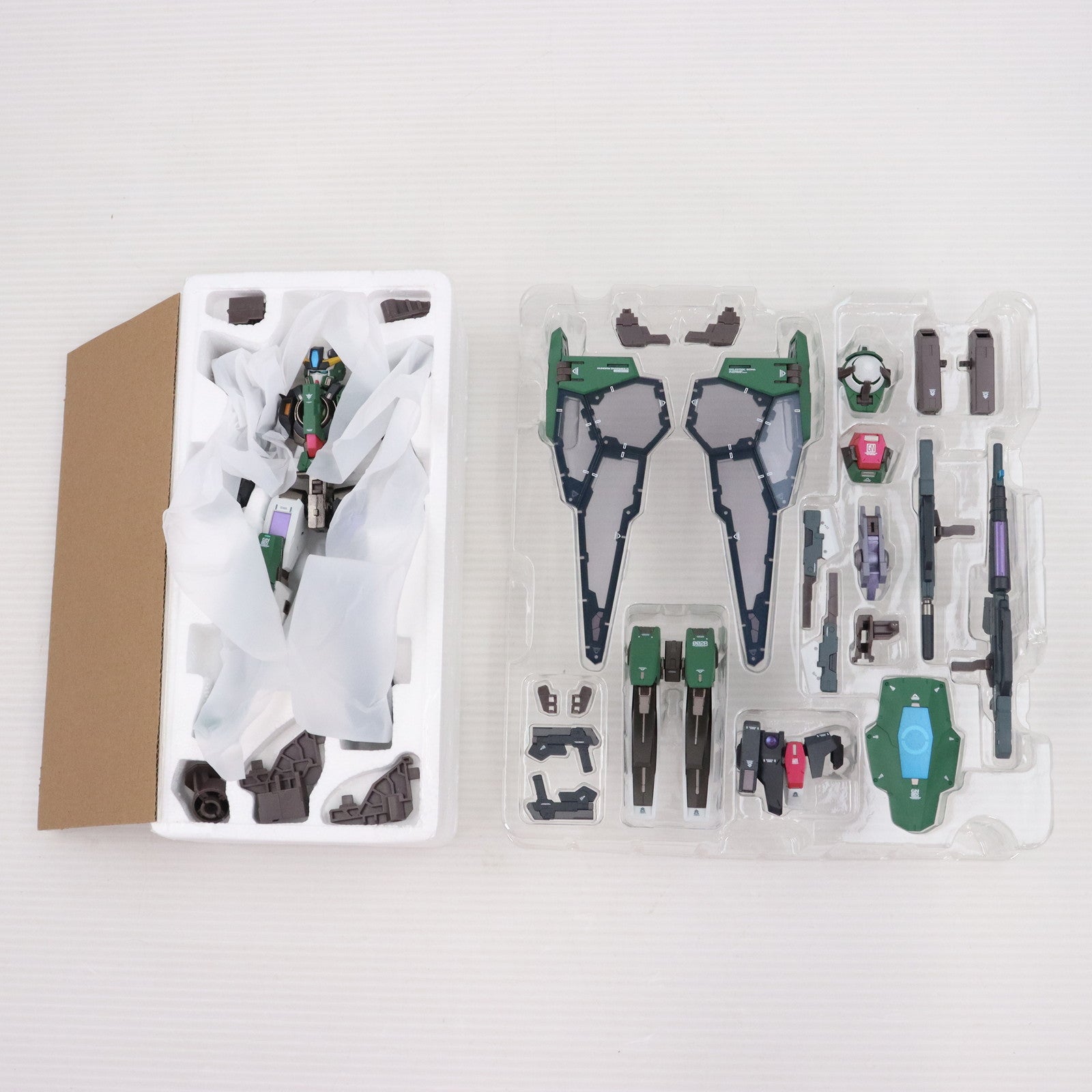 【中古即納】[FIG] METAL BUILD ガンダムデュナメスサーガ 機動戦士ガンダム00(ダブルオー) Revealed Chronicle 完成品 可動フィギュア バンダイ(2024/09/31)