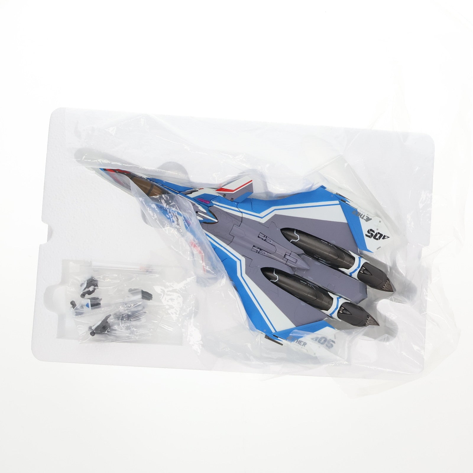 【中古即納】[TOY] DX超合金 VF-31J ジークフリード(ハヤテ・インメルマン機) マクロスΔ(デルタ) 完成トイ バンダイ(20161217)