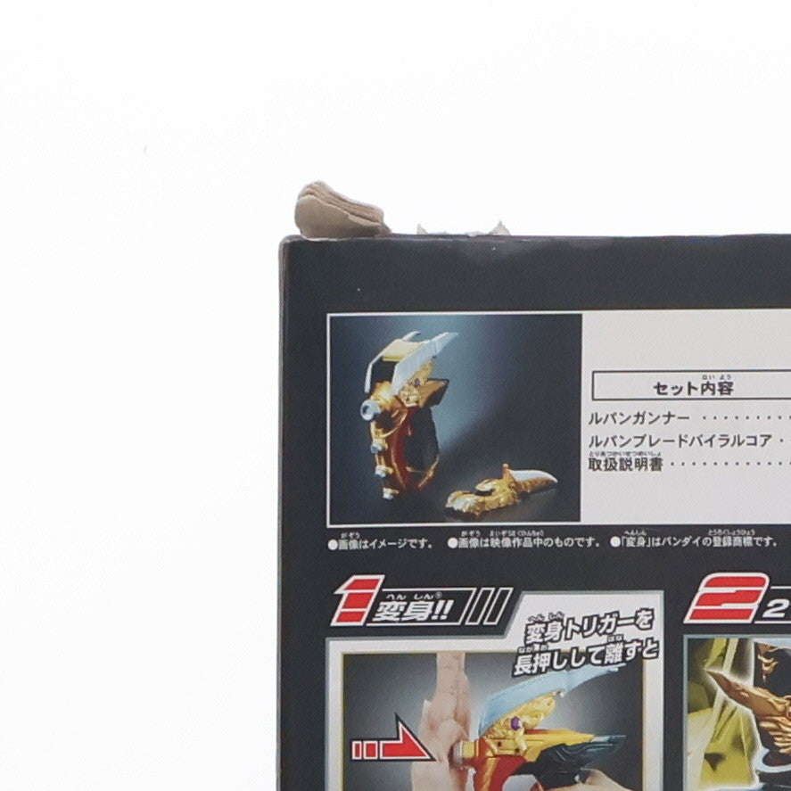 【中古即納】[TOY] プレミアムバンダイ限定 怪盗短剣 DXルパンガンナー&ルパンブレードバイラルコア 仮面ライダー×仮面ライダー ドライブ&鎧武 MOVIE大戦フルスロットル 完成トイ バンダイ(20150531)