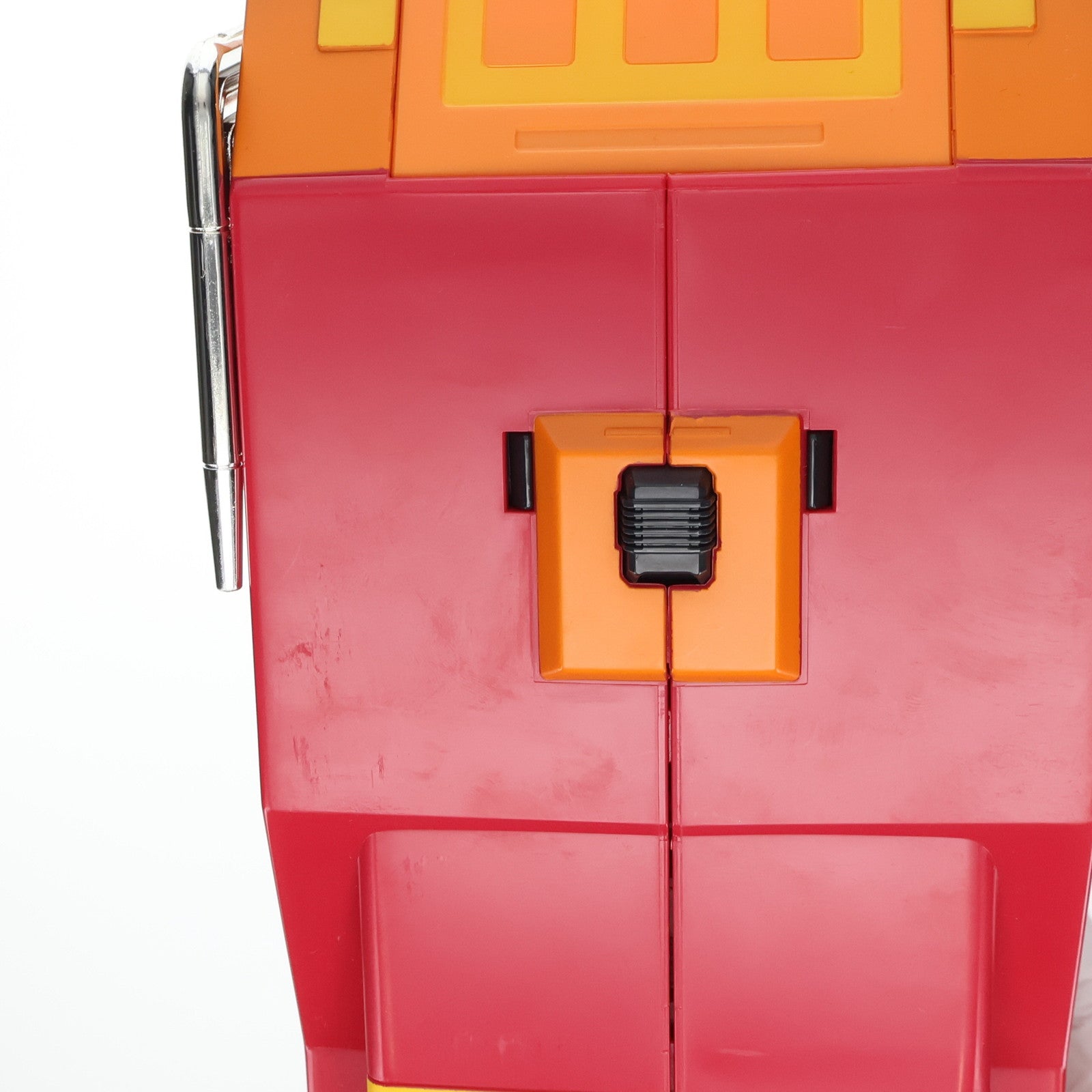 【中古即納】[TOY] トランスフォーマー マスターピース MP-9 ロディマスコンボイ 戦え!超ロボット生命体トランスフォーマー2010 完成トイ タカラトミー(20110923)