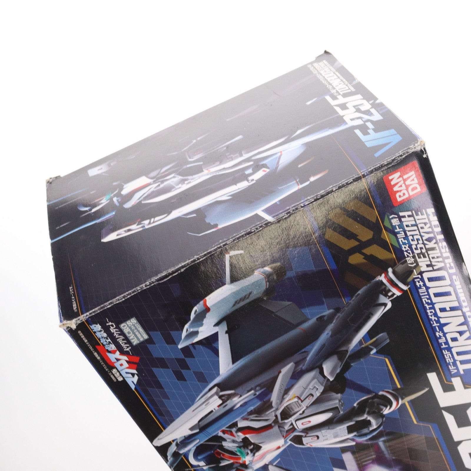 TOY]DX超合金 GE-50 VF-25F トルネードメサイアバルキリー