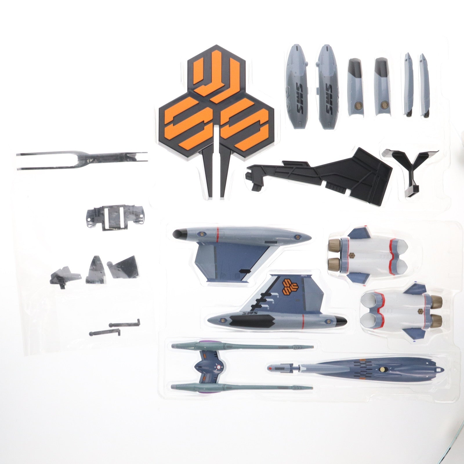 バンダイ VF-25F トルネードバルキリー プラモデル backend=imagemagick;version=1;